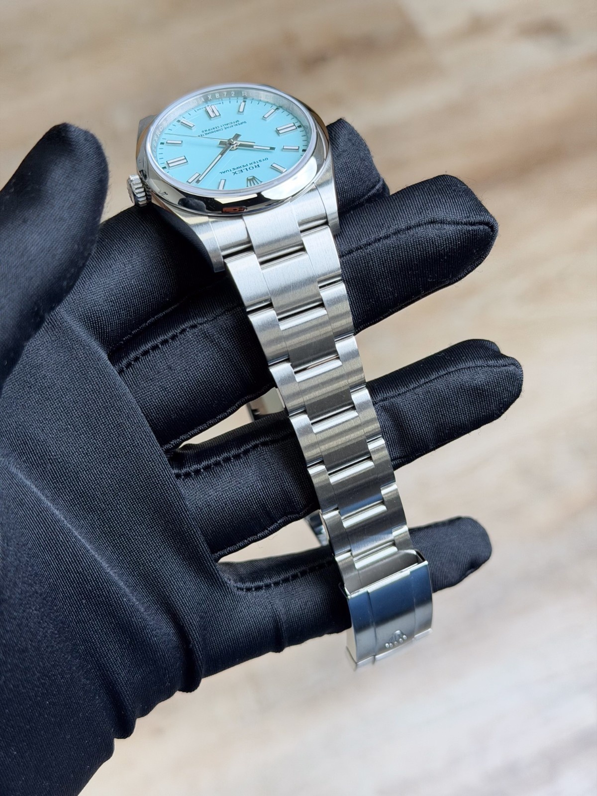 Rolex Oyster Perpetual 36 Turquoise Blue Smooth Oyster 2026 Unworn 126000