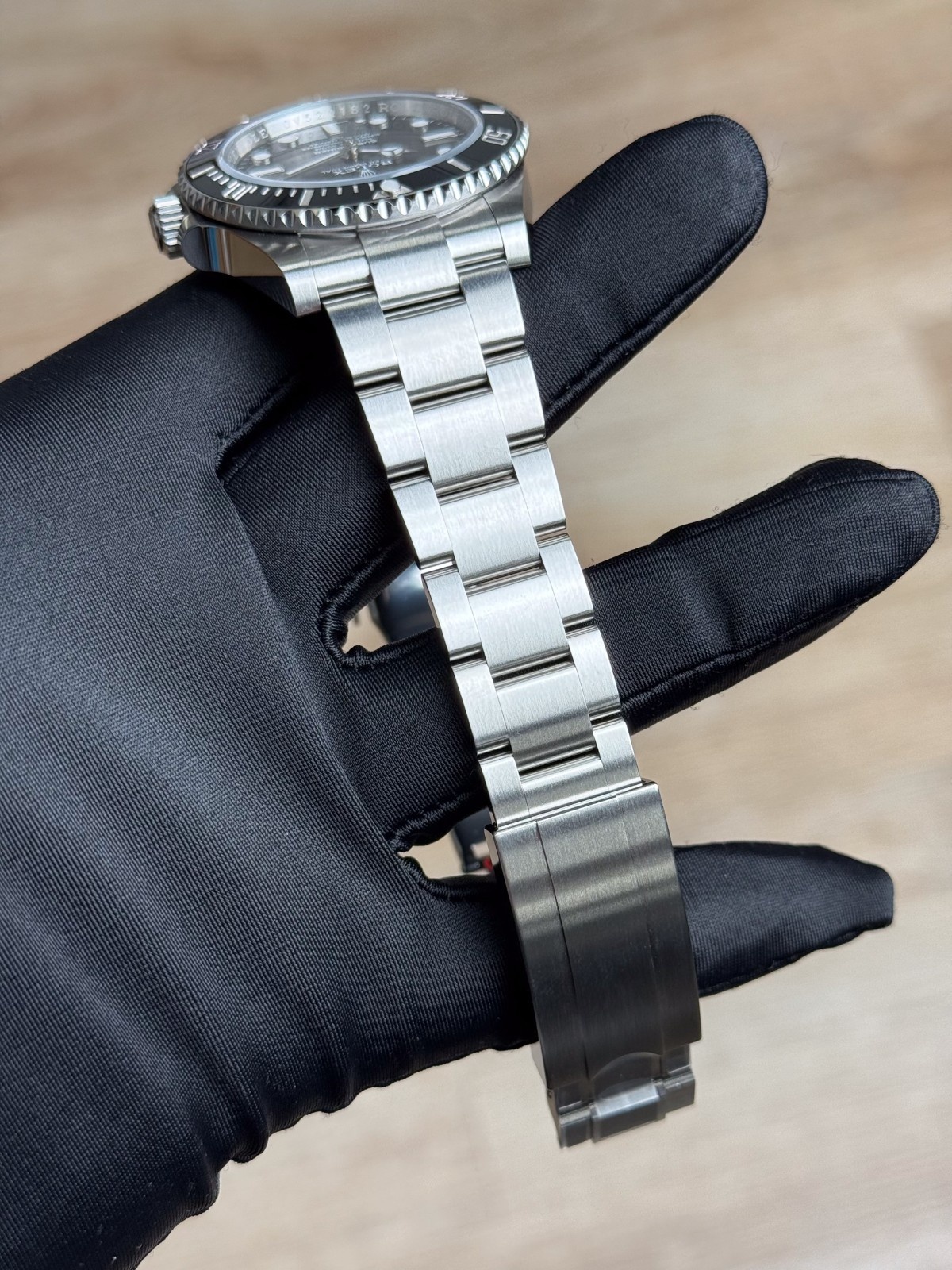Rolex Submariner No Date 41 UNWORN 2026 Black Oyster 124060