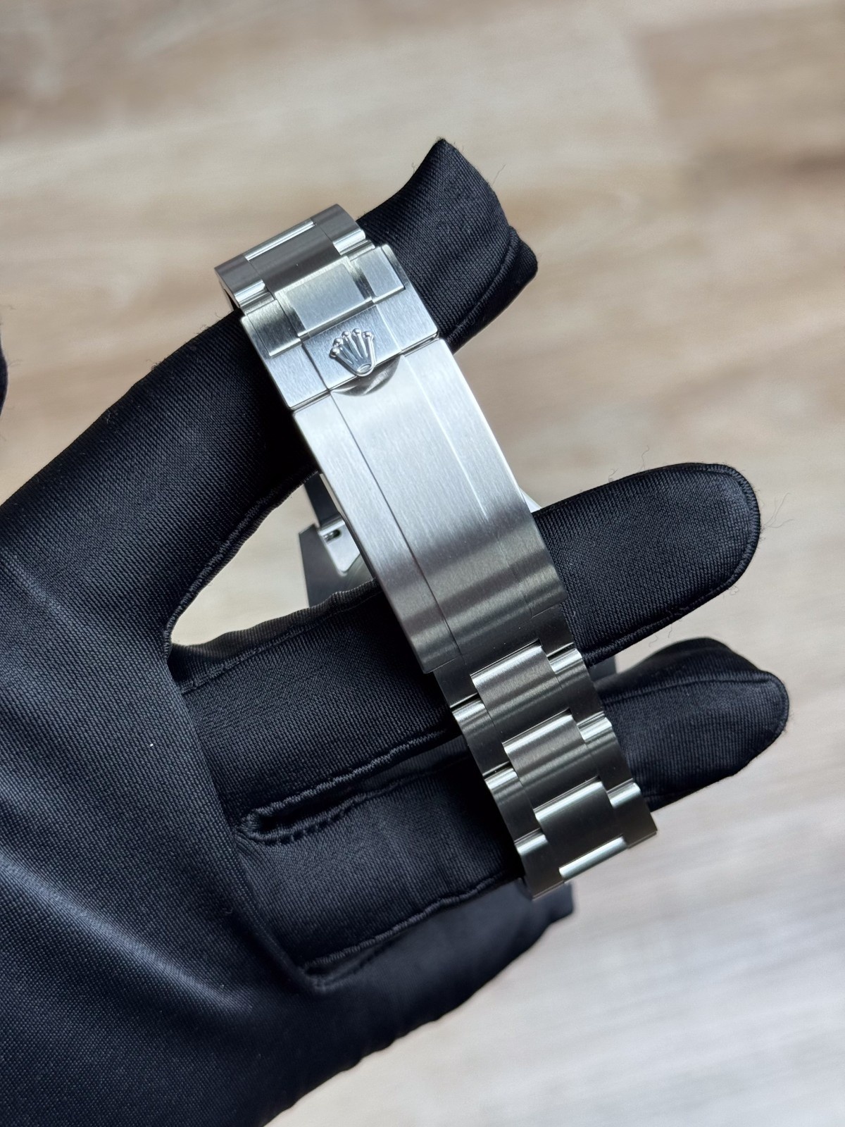 Rolex Submariner No Date 41 UNWORN 2026 Black Oyster 124060
