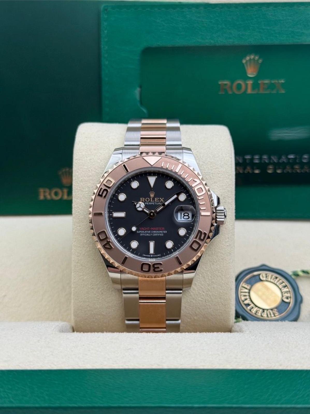 Rolex Yacht-Master 37mm UNWORN 2026 Black Rose Gold Oyster 268621