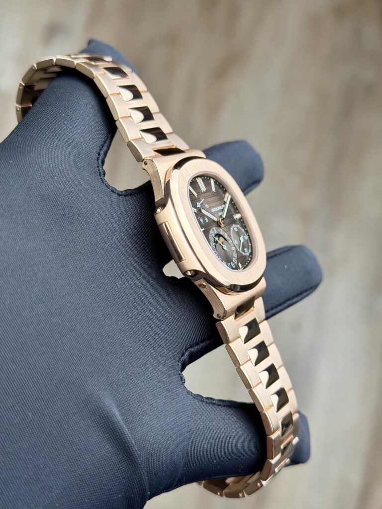 Patek Philippe Nautilus 40 Moon Phase Brown Index Preowned 2024 5712/1R-001