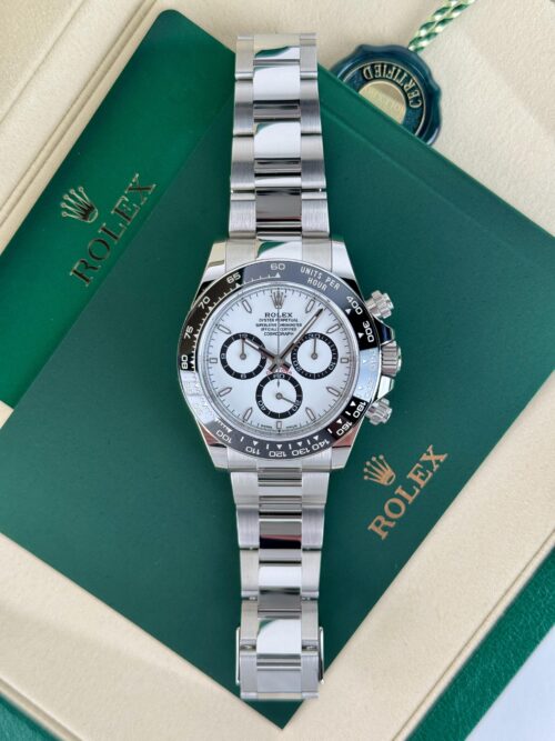 Rolex Daytona Unworn 2026 White Panda 40mm Index Oyster 126500LN