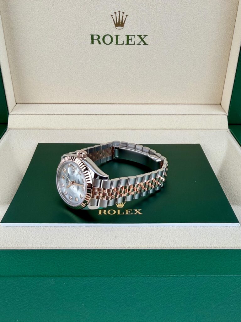 Rolex Datejust 28mm UNWORN 2026 MOP Pearl Diamond Fluted Jubilee 279171