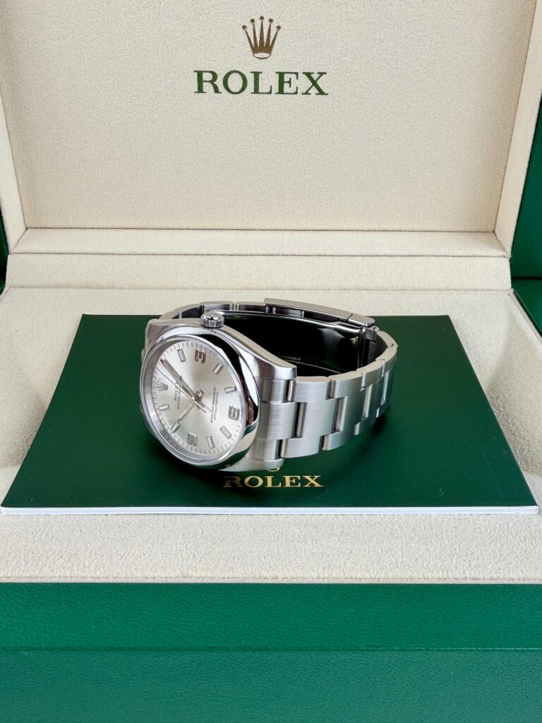 Rolex Oyster Perpetual 34mm 2017 Silver Index Smooth Oyster Preowned 114200