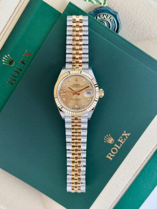 Rolex Datejust 28mm UNWORN 2026 Champagne Star Diamond IX Fluted Jubilee 279173