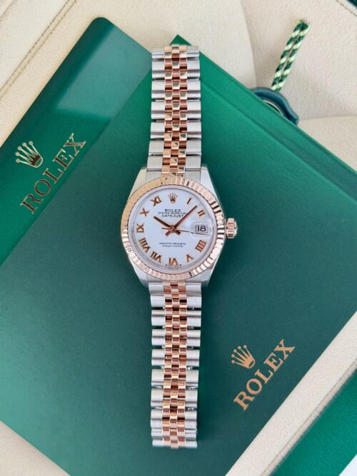 Rolex Datejust 28mm 2022 White Roman Fluted Jubilee 279171