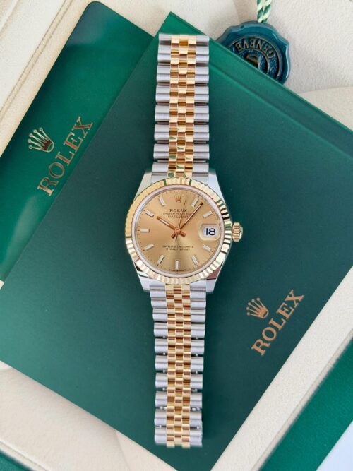 Rolex Datejust 31mm UNWORN 2026 Champagne Index Fluted Jubilee 278273