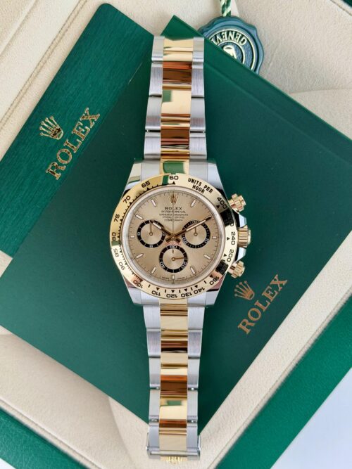 Rolex Daytona UNWORN 2026 Champagne/Champagne Index 40mm Oyster 126503