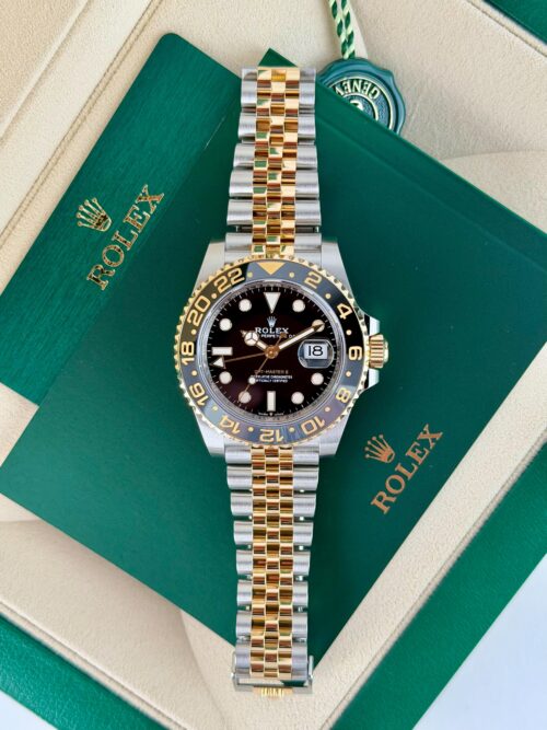 Rolex GMT-Master II UNWORN 2026 Zombie Black/Grey Jubilee 126713GRNR