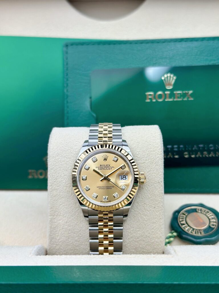 Rolex Datejust 28mm UNWORN 2026 Champagne Diamond Fluted Jubilee 279173