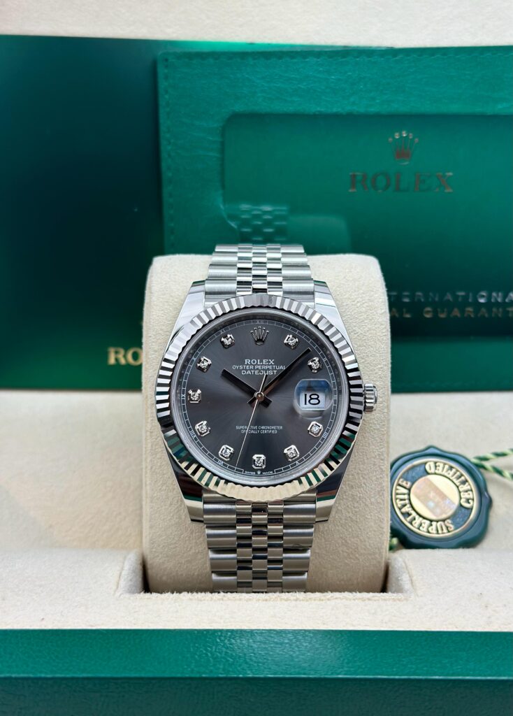 Rolex Datejust 41mm UNWORN 2026 Rhodium Grey Diamond Fluted Jubilee 126334