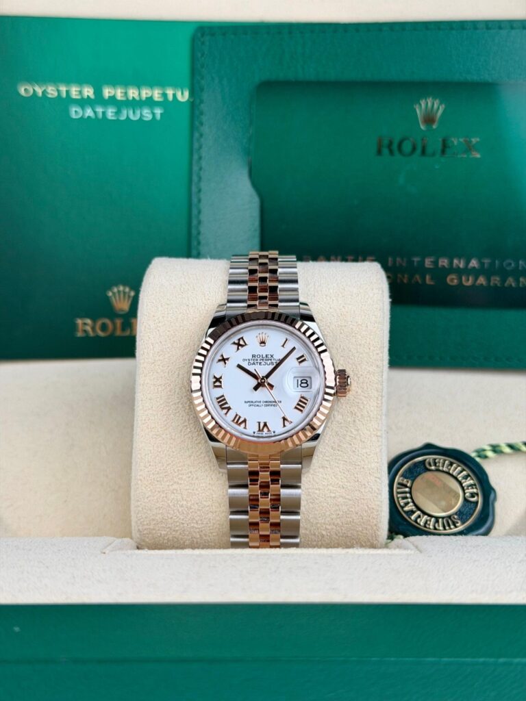 Rolex Datejust 28mm UNWORN 2026 White Roman Fluted Jubilee 279171