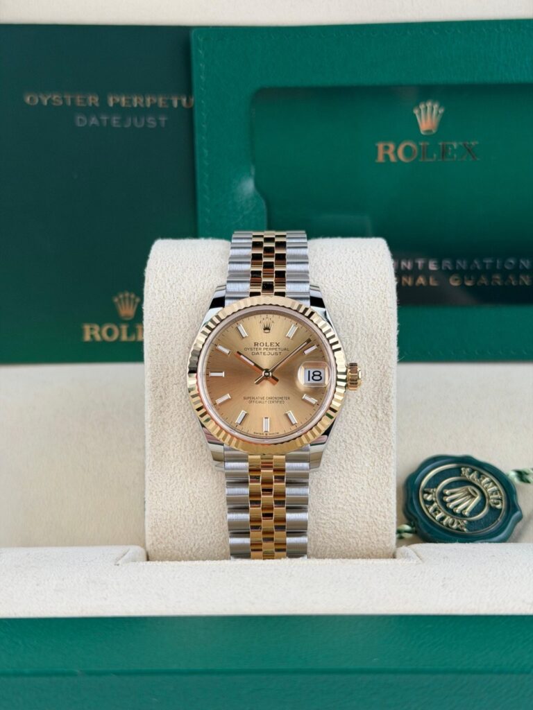 Rolex Datejust 31mm UNWORN 2026 Champagne Index Fluted Jubilee 278273