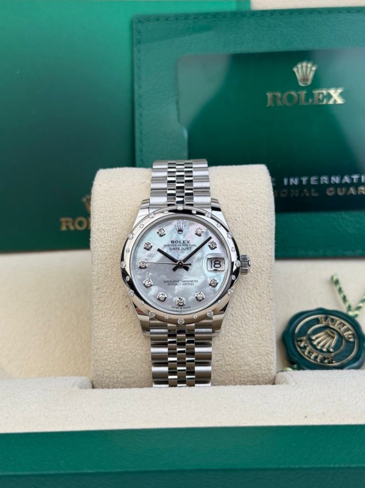 Rolex Datejust 31mm UNWORN 2026 MOP Pearl Diamond Domed Jubilee 278344RBR
