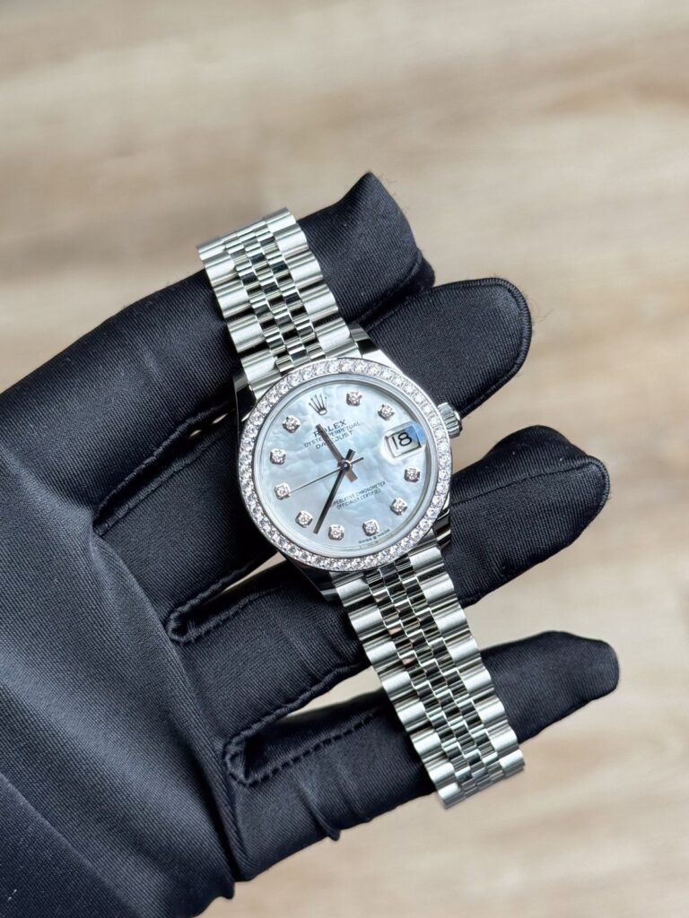 Rolex Datejust 31mm UNWORN 2026 MOP Pearl Diamond Bezel Jubilee 278384RBR