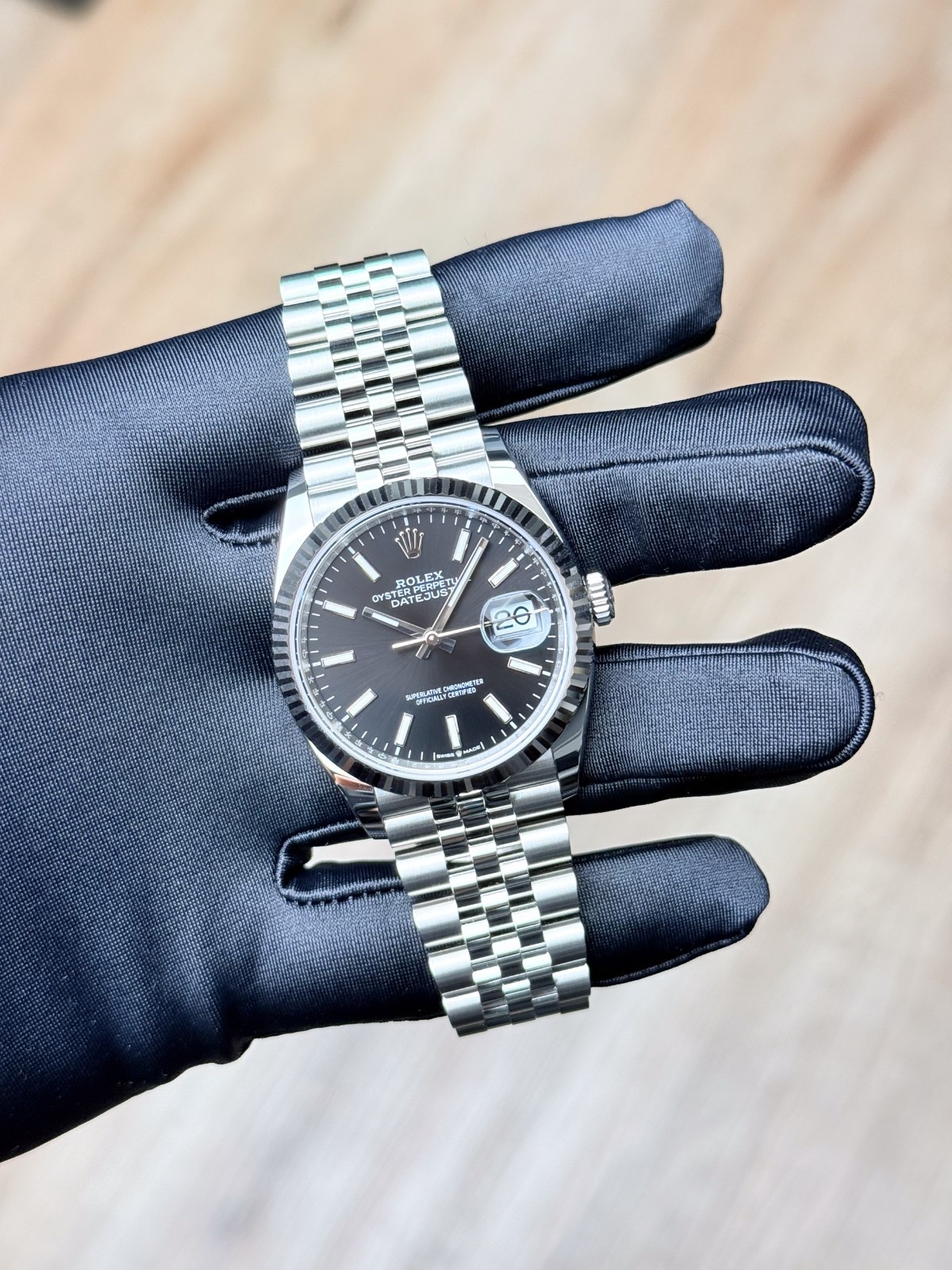 Rolex Datejust 36mm UNWORN 2026 Black Index Fluted Jubilee 126234
