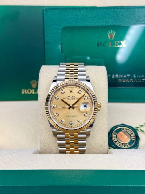 Rolex Datejust 36mm UNWORN 2026 Champagne Diamond Fluted Jubilee 126233