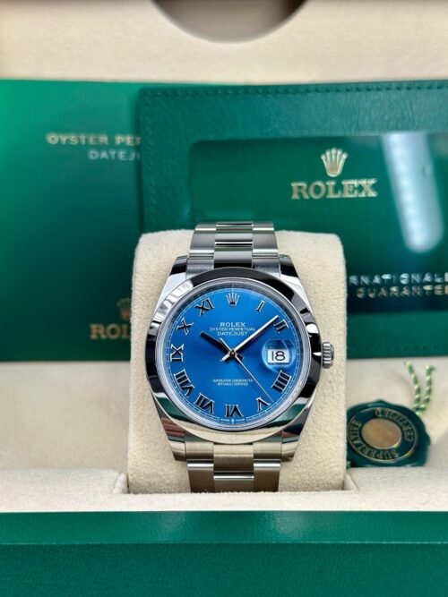 Rolex Datejust 41mm UNWORN 2026 Blue Roman Smooth Oyster 126300