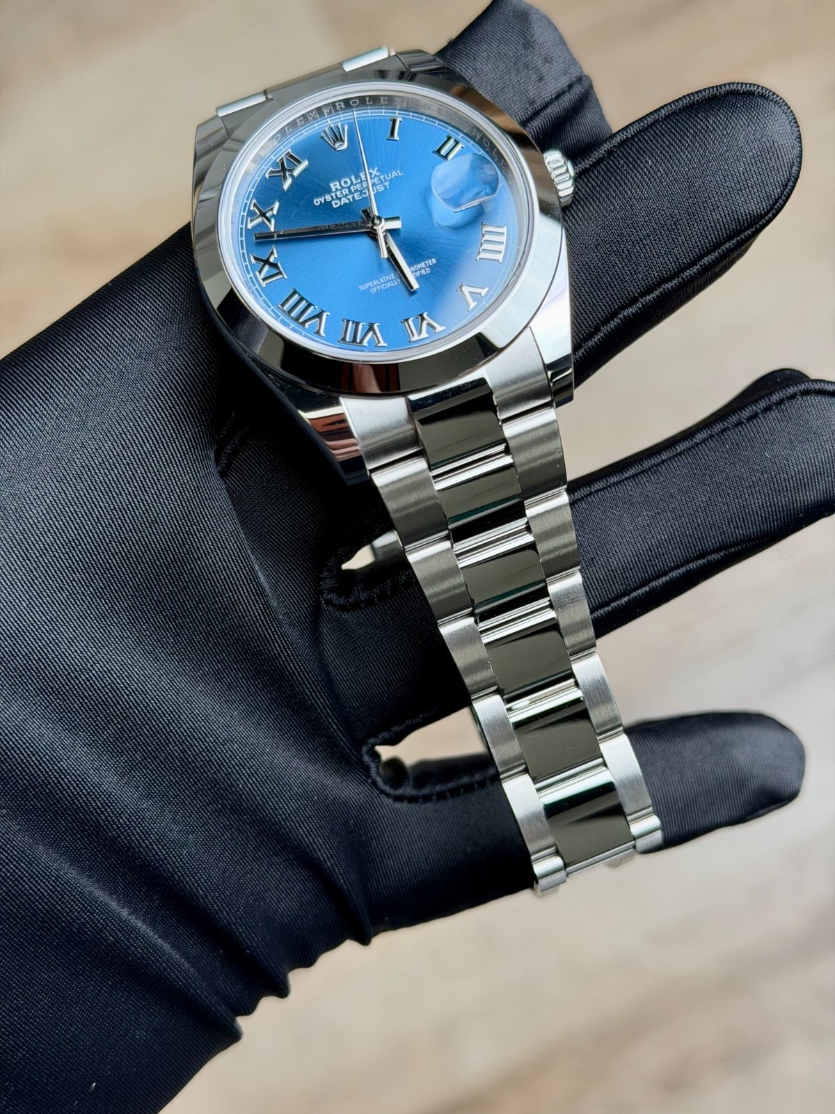 Rolex Datejust 41mm UNWORN 2026 Blue Roman Smooth Oyster 126300