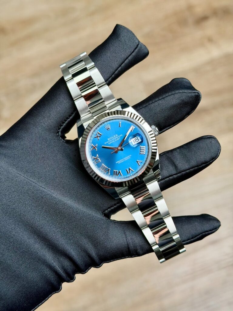 Rolex Datejust 41mm UNWORN 2026 Blue Roman Fluted Bezel Oyster 126334