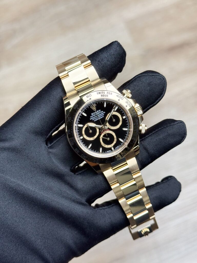 Rolex Daytona UNWORN 2026 Black/Black 40mm Index Oyster 126508