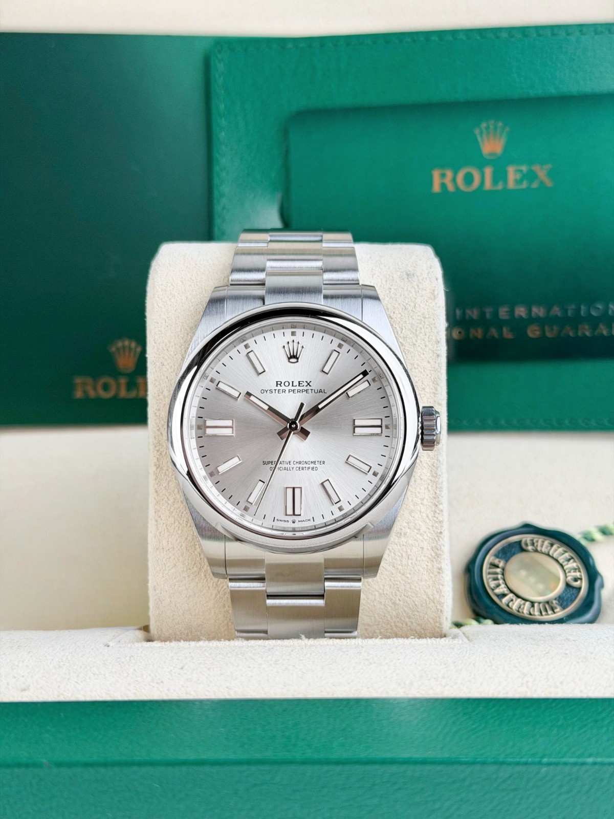 Rolex Oyster Perpetual 41mm Unworn 2026 Silver Index Sooth Oyster 134300
