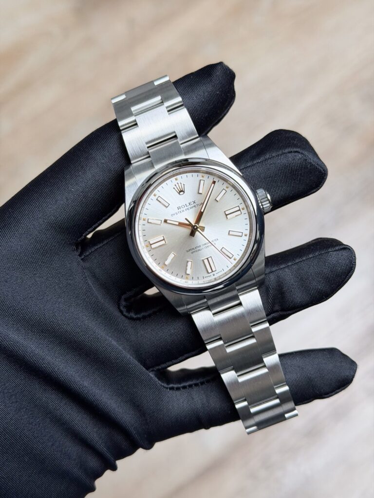 Rolex Oyster Perpetual 41mm Unworn 2026 Silver Index Sooth Oyster 134300