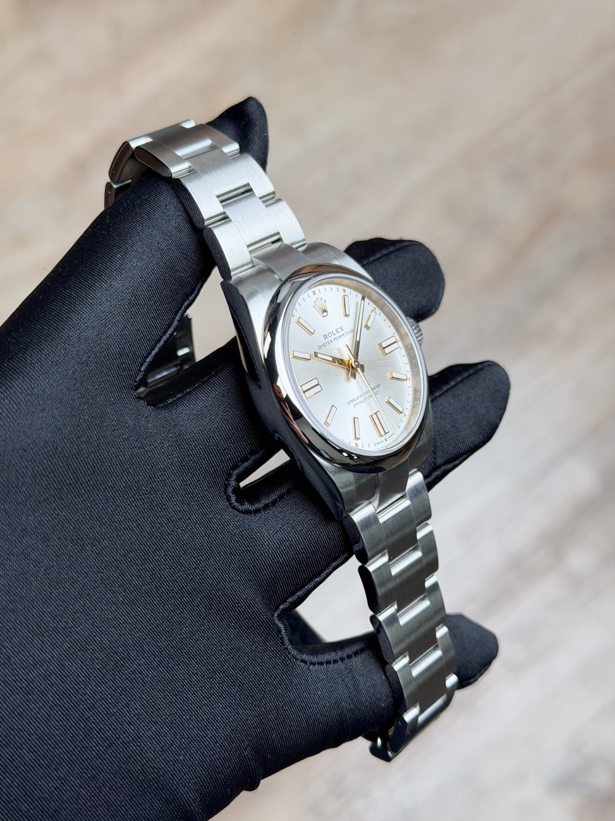 Rolex Oyster Perpetual 41mm Unworn 2026 Silver Index Sooth Oyster 134300