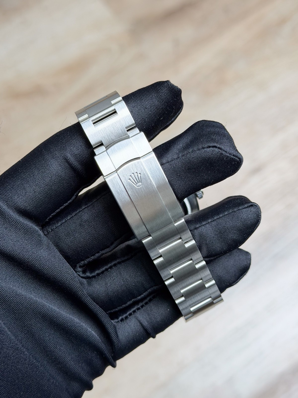 Rolex Oyster Perpetual 41mm Unworn 2026 Silver Index Sooth Oyster 134300