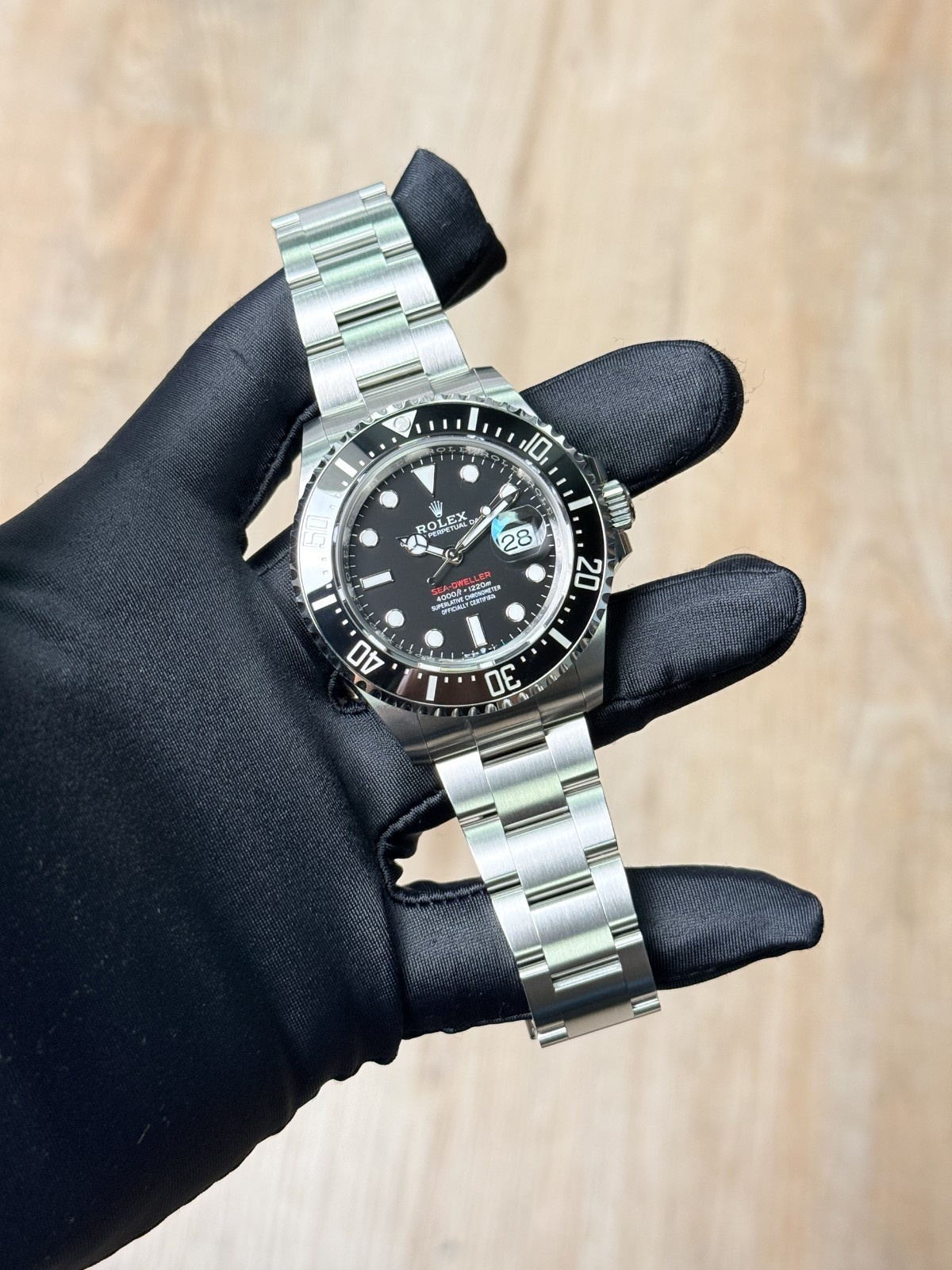 Rolex Sea-Dweller UNWORN 2026 43mm Black/Black Oyster 126600