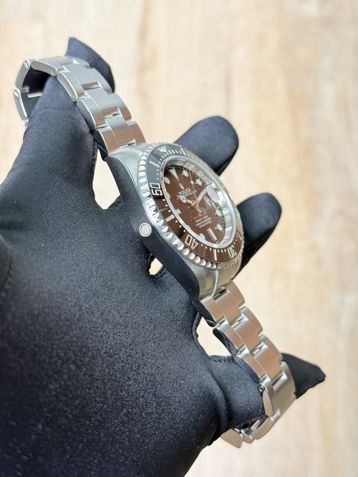 Rolex Sea-Dweller UNWORN 2026 43mm Black/Black Oyster 126600