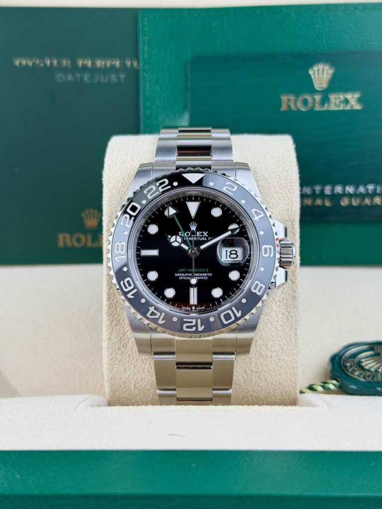 Rolex GMT-Master II UNWORN 2026 Bruce Wayne 40mm Black Oyster Wood 126710GRNR