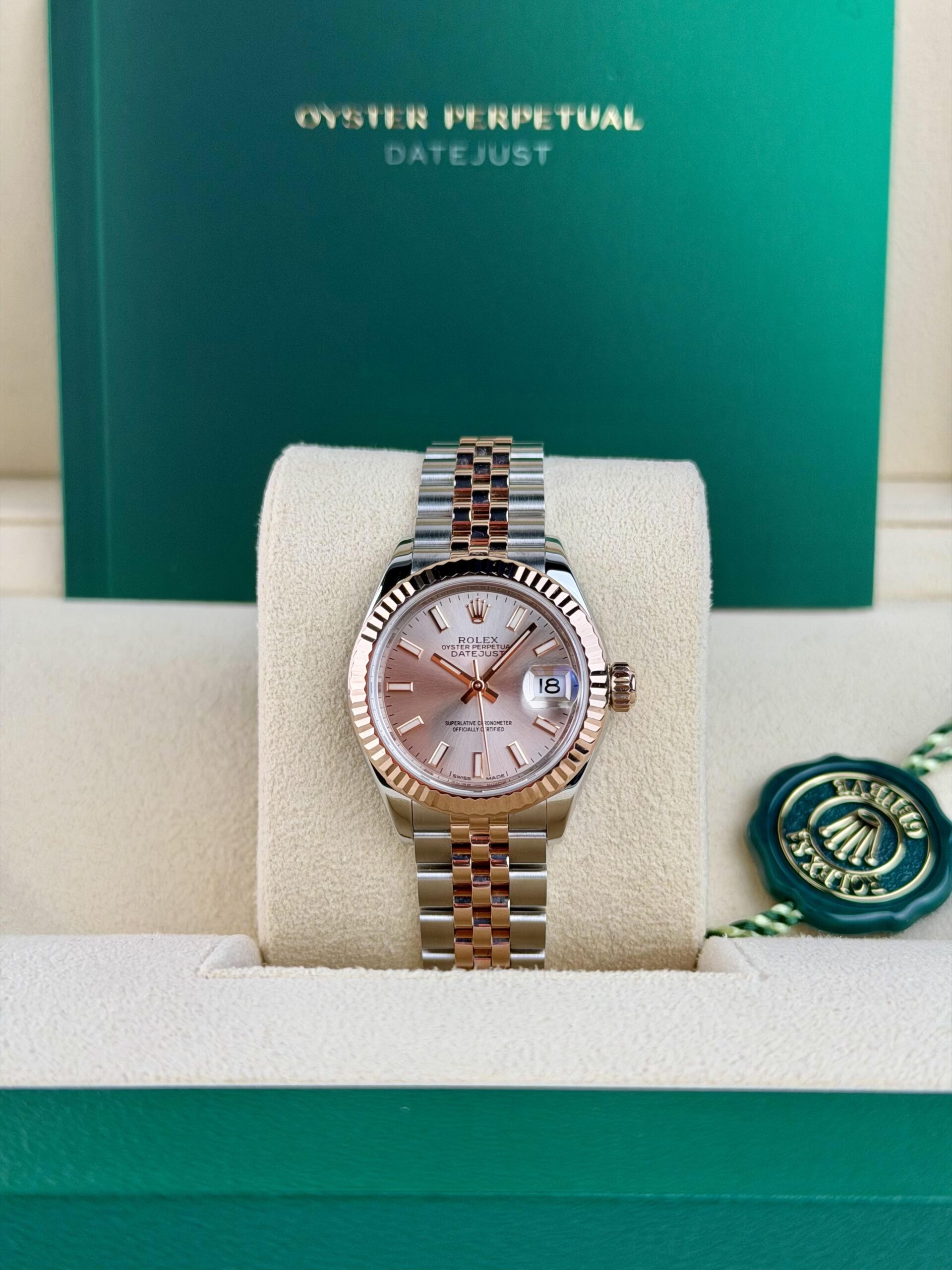 Rolex Datejust 28mm Rose Pink Sundust Index Fluted Jubilee Watch&Box 279171