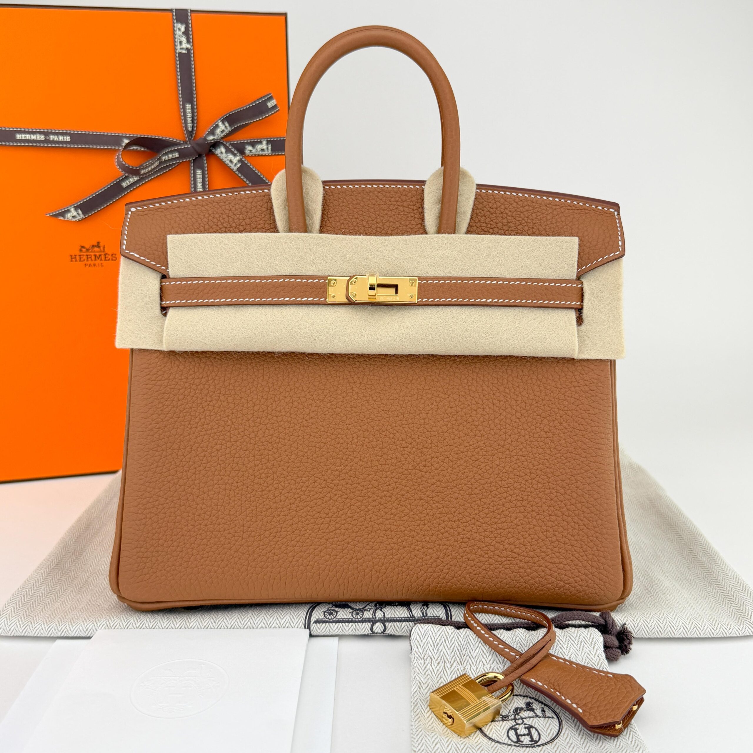 Hermes Birkin 25 Retourne Togo Gold Gold Hardware G Stamp Unworn