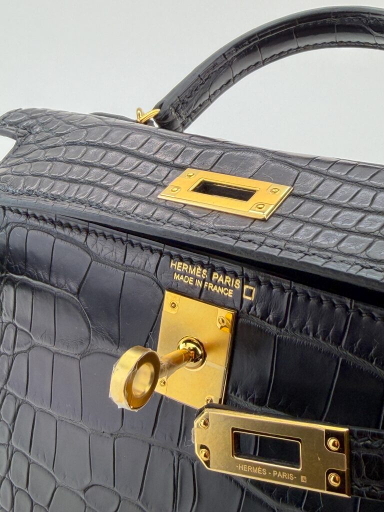 Hermes Mini Kelly 20 Matte Alligator Black Noir Gold Hardware Z Stamp Unworn