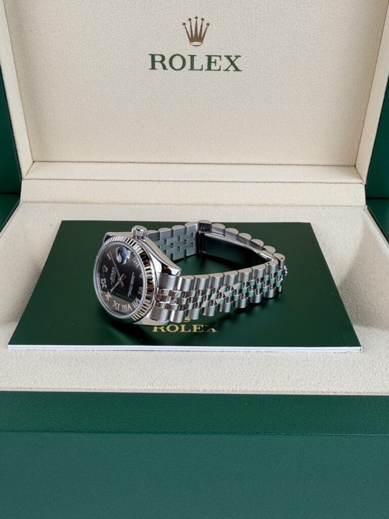 Rolex Datejust 31mm 2011 Black Roman Fluted Jubilee 178274