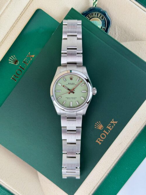 Rolex Oyster Perpetual 31mm UNWORN 2026 Pistachio Index Smooth Oyster 277200