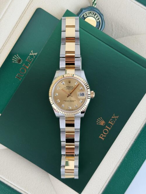 Rolex Datejust 31mm UNWORN 2026 Champagne Diamond Fluted Oyster 278273