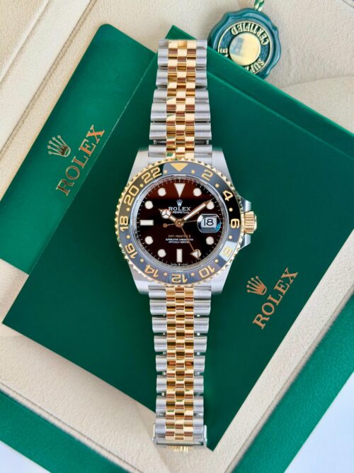 Rolex GMT-Master II UNWORN 2026 Zombie Black/Grey Jubilee 126713GRNR