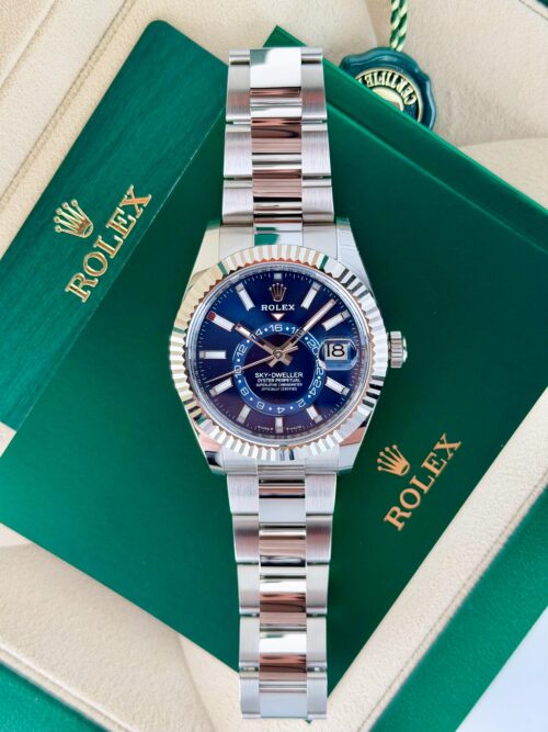 Rolex Sky-Dweller 42mm UNWORN 2026 Blue Index Fluted Oyster Wood 336934