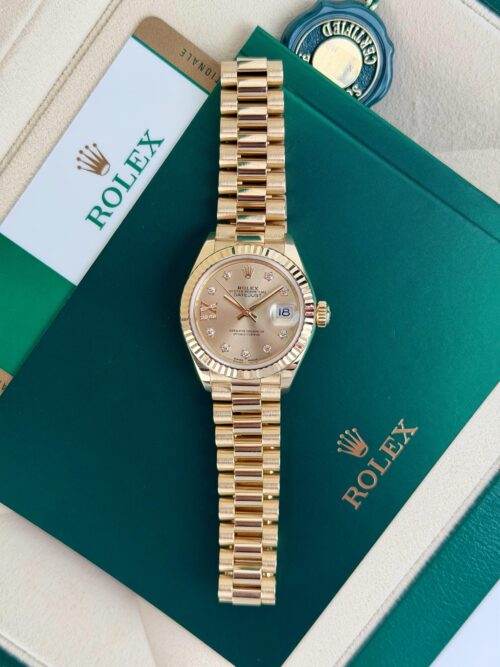 Rolex Datejust 28mm 2018 Champagne Star Diamond Fluted President 279178