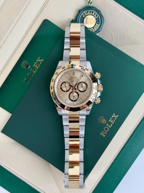 Rolex Daytona UNWORN 2026 Champagne/Champagne Index 40mm Oyster 126503