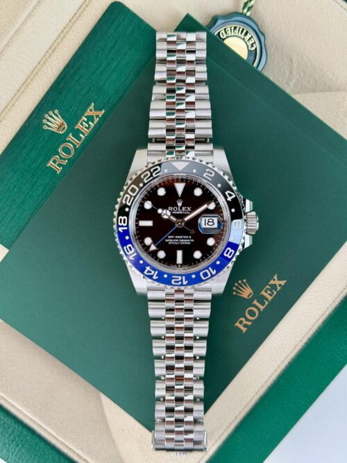 Rolex GMT-Master II UNWORN 2026 Batgirl 40mm Black/Blue Jubilee Wood 126710BLNR