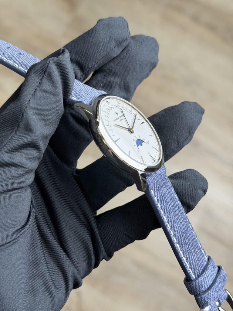 Vacheron Constaintin Patrimony 42.5mm 2019 Silver White Gold 4010U/000G-B330