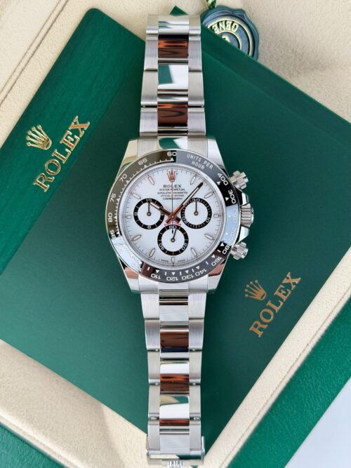 Rolex Daytona Unworn 2026 White Panda 40mm Index Oyster Wood 126500LN