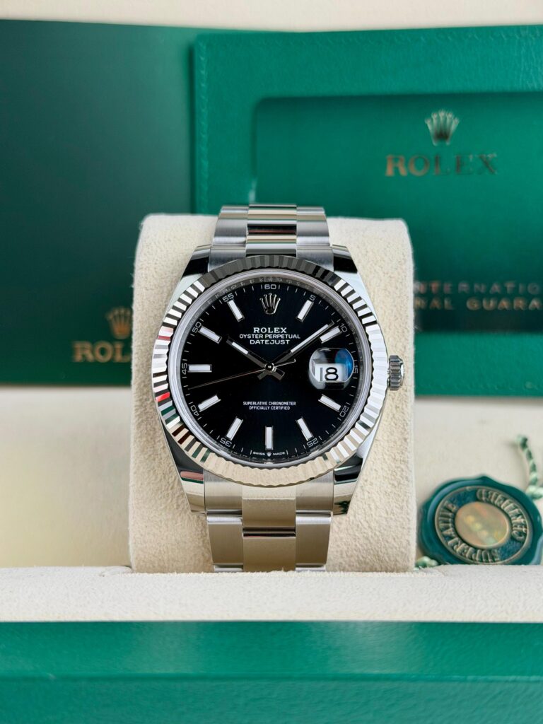 Rolex Datejust 41mm UNWORN 2026 Black Index Fluted Oyster 126334