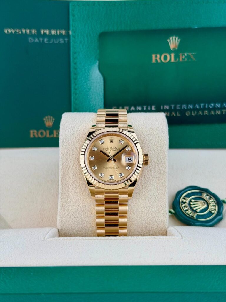 Rolex Datejust 28mm UNWORN 2026 Champagne Diamond Fluted President 279178