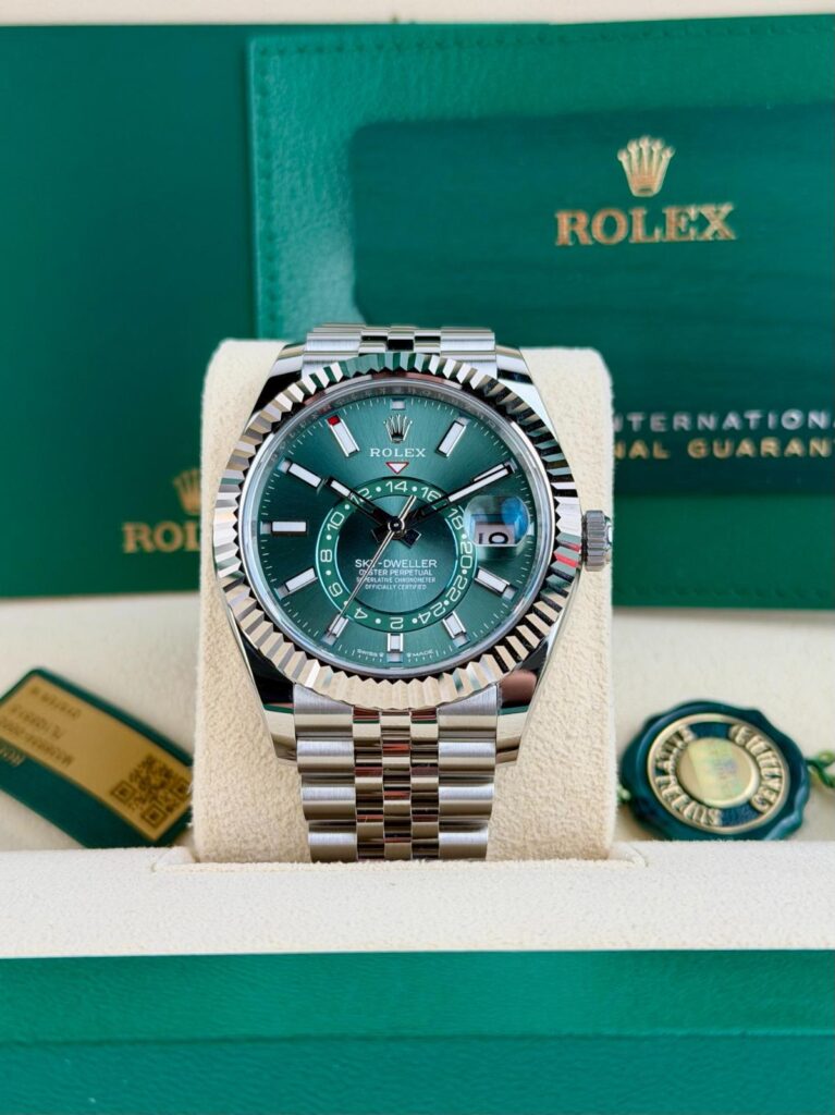 Rolex Sky-Dweller 42mm UNWORN 2026 Mint Green Index Fluted Jubilee Wood 336934