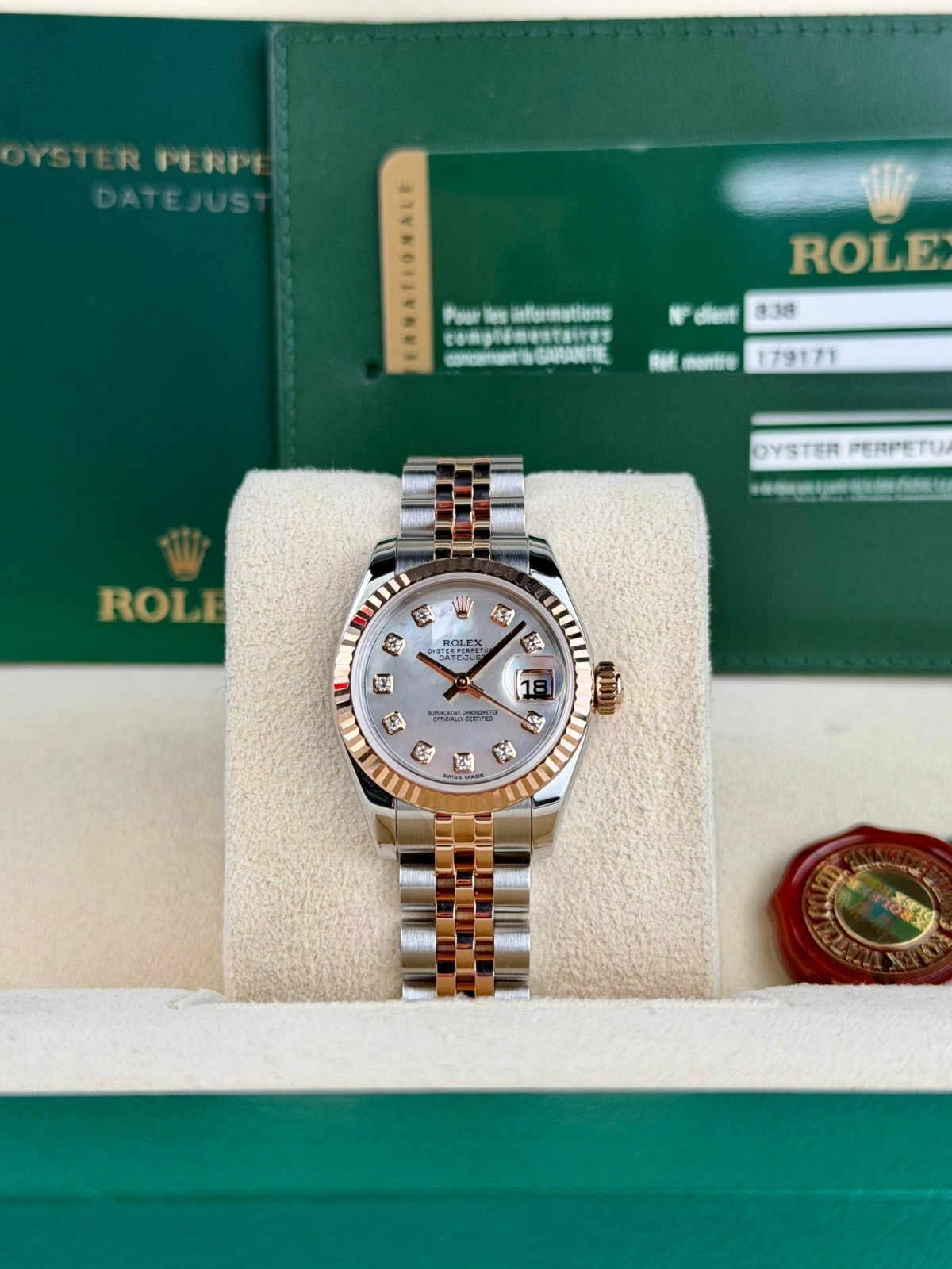 Rolex Datejust 26mm 2011 MOP Pearl Diamond Fluted Jubilee 179171
