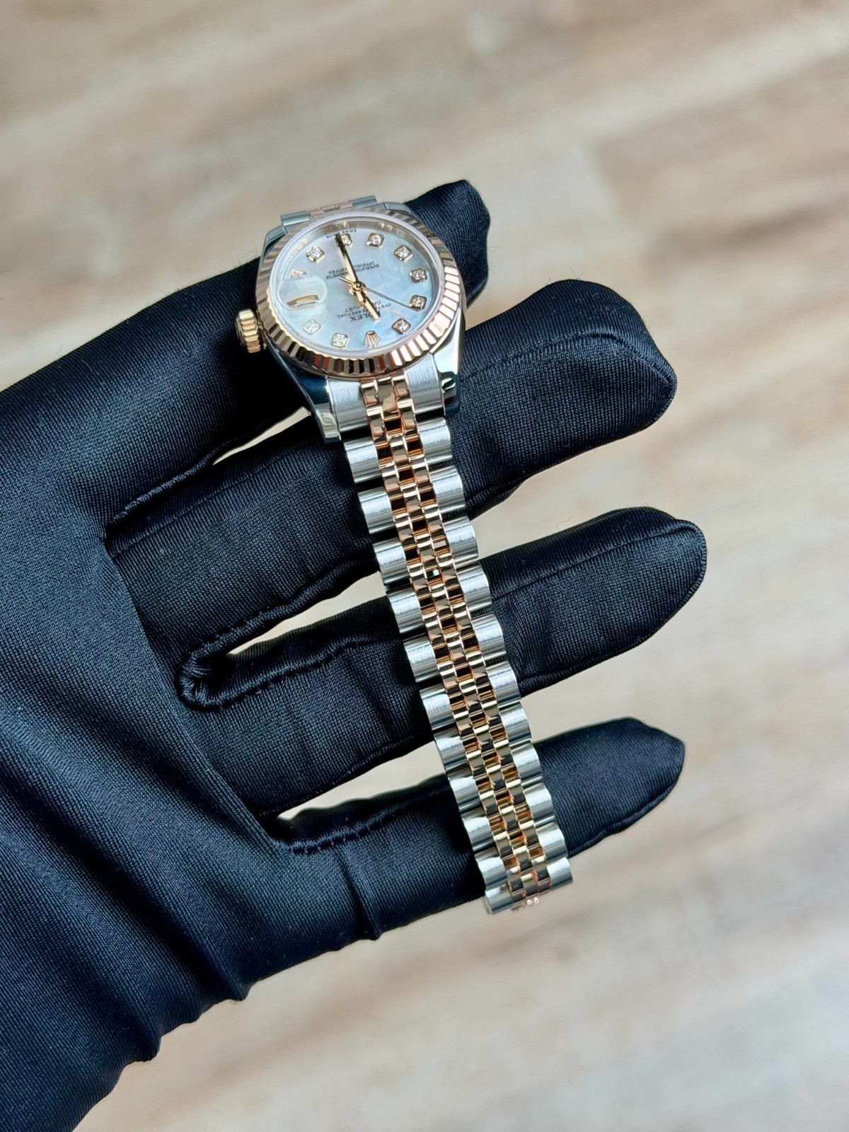 Rolex Datejust 26mm 2011 MOP Pearl Diamond Fluted Jubilee 179171